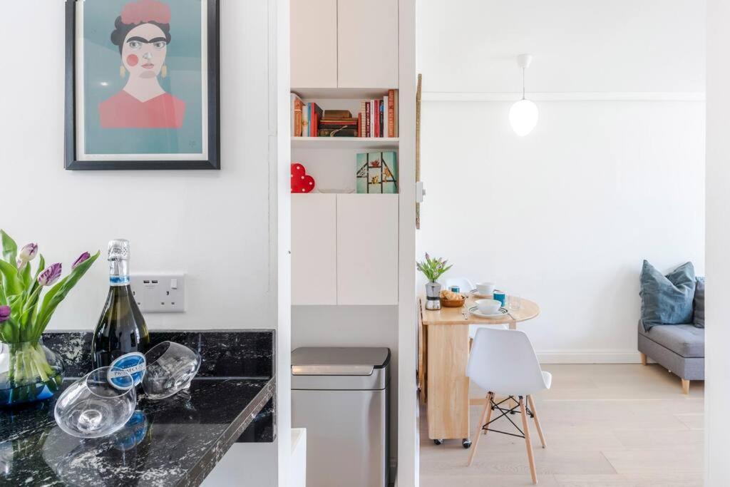 The Clarence, Central London Apartment W/ Wifi المظهر الخارجي الصورة