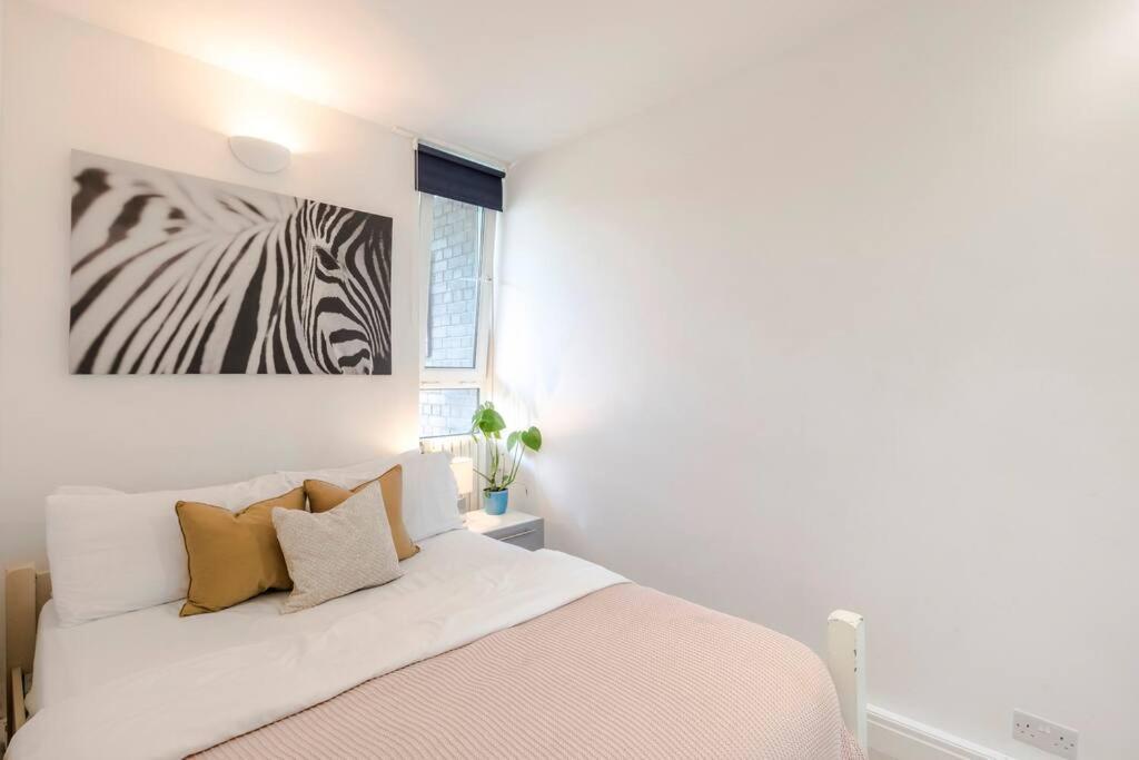 The Clarence, Central London Apartment W/ Wifi المظهر الخارجي الصورة
