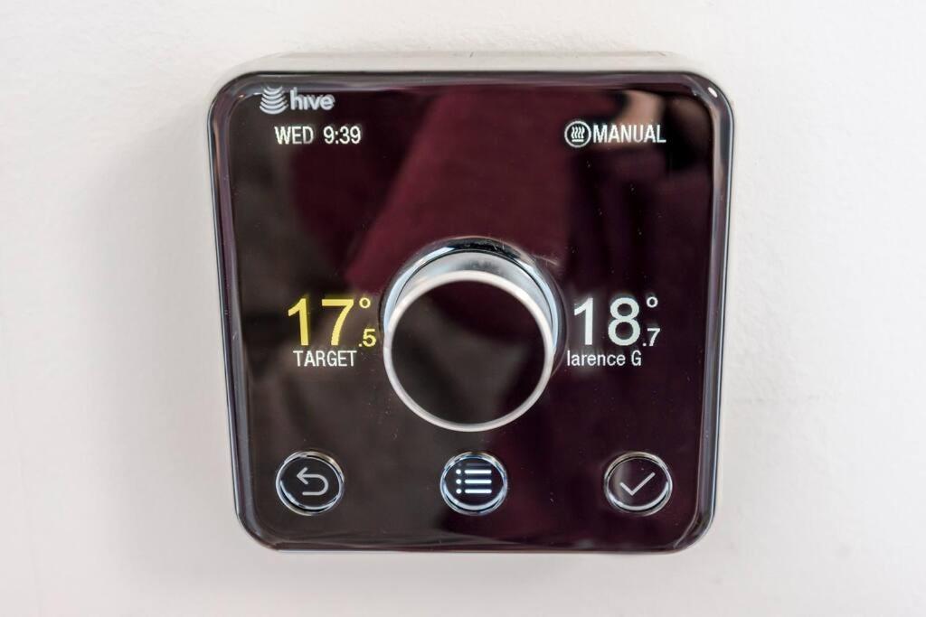 The Clarence, Central London Apartment W/ Wifi المظهر الخارجي الصورة